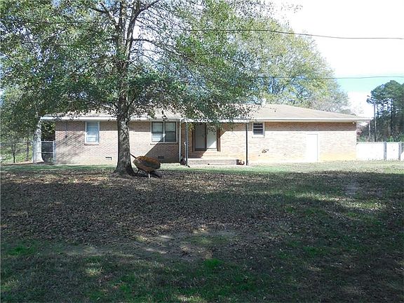 5th image of 93 Pine Forest Dr