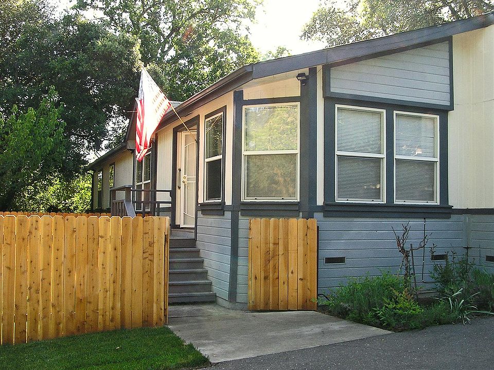 1st image of 1096 W Standley St