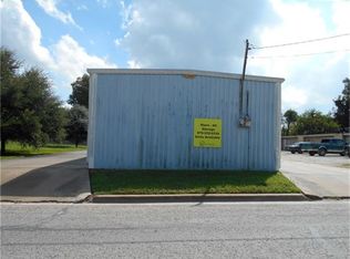 128 E Alabama St, Wharton, TX 77488