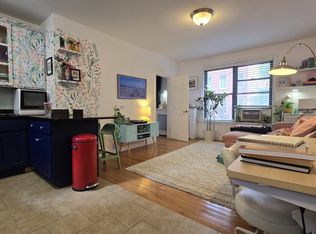 34 E 11th St APT 3C, New York, NY 10003