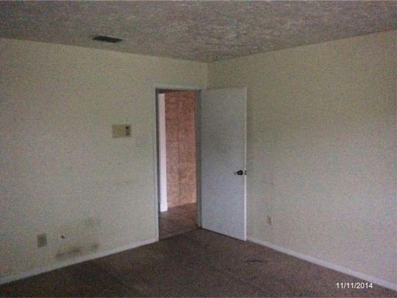 5th image of 16522 Royal Mile Ln