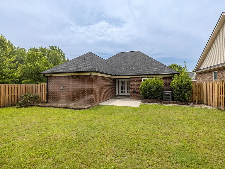 1053 Grove Landing Ln — Photo 40