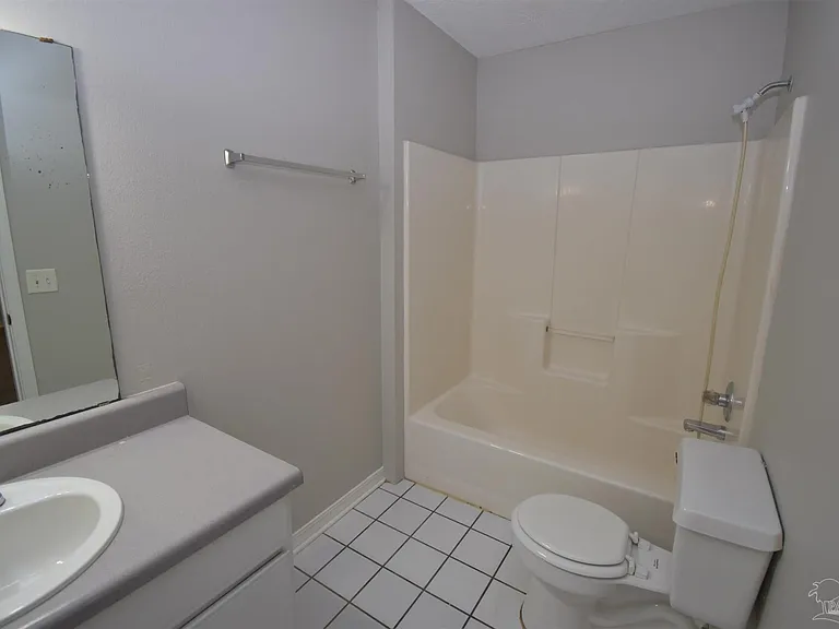 7135 Pearson Rd #4 — Photo 8