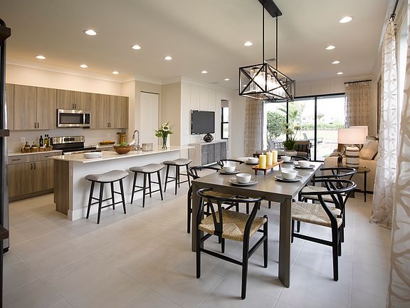 4th image of 5003 Coquina Pl