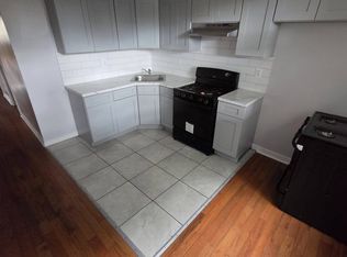 736 S 12th St #2B, Newark, NJ 07103