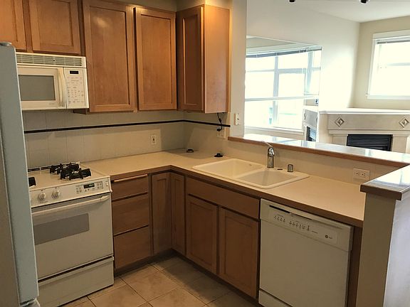 4th image of 2801 1st Ave Unit 2708