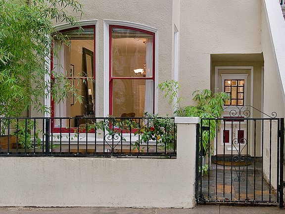 3rd image of 194 Noe St #1/2