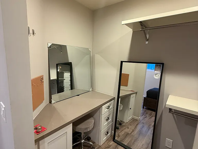 1623 Neptune Ave — Photo 10