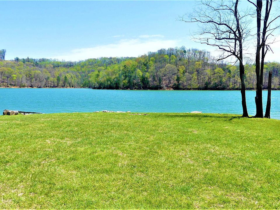 1st image of Deer Hill Ln Lot 2