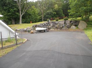 2524 Route 209, Sciota, PA 18354