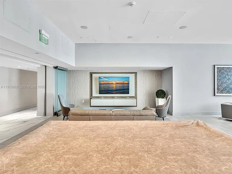 3535 S Ocean Dr #905 — Photo 74
