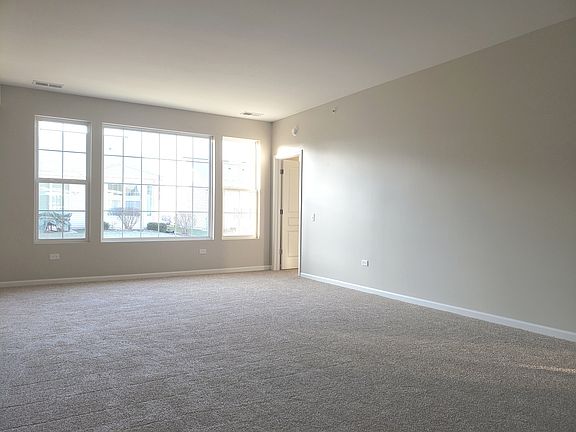 4th image of 12333 Scarlet Dr