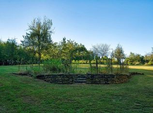 2037 Stonehill Dr, Ozark, MO 65721