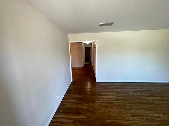 5th image of 41725 Olympus Ave