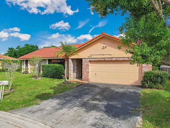 2nd image of 6633 NW 48th Street