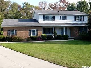 1st image of 6662 Arlington Dr