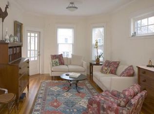 25 Vassal Ln #2, Cambridge, MA 02138