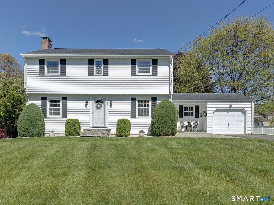 1st image of 49 Whitehall Drive