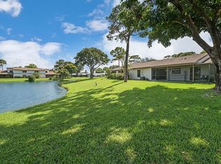 6100 Woodlake Blvd #6100, Lake Worth, FL 33463