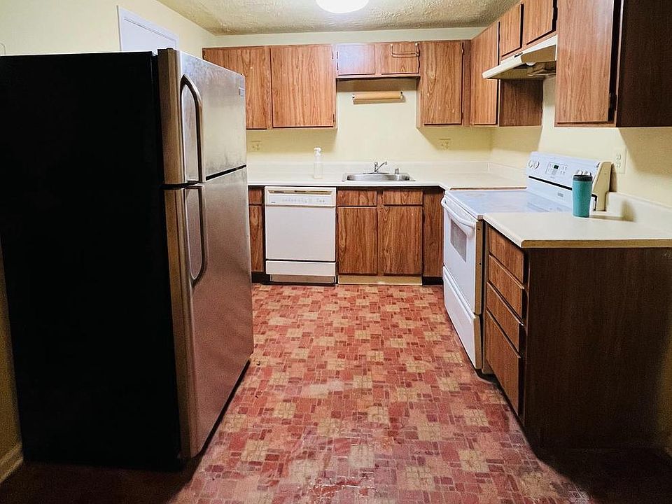 2nd image of 13531 Demetrias Way