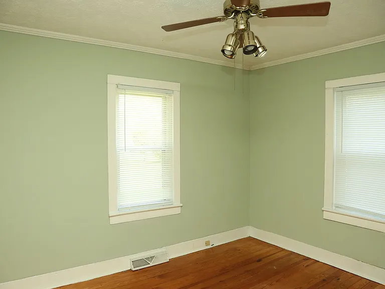 124 Buck Mountain Rd — Photo 3