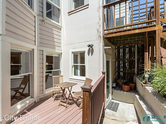 4th image of 638 Belvedere St