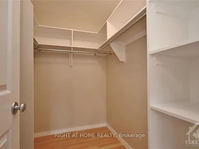 260 Brittany Dr #414 — Photo 11