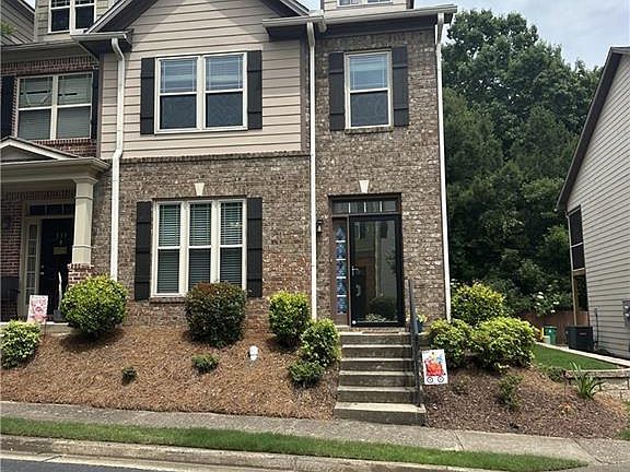 2nd image of 535 Ridge View Xing