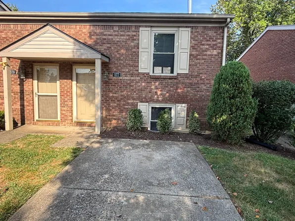 577 El Paseo Pl, Lexington, KY 40517