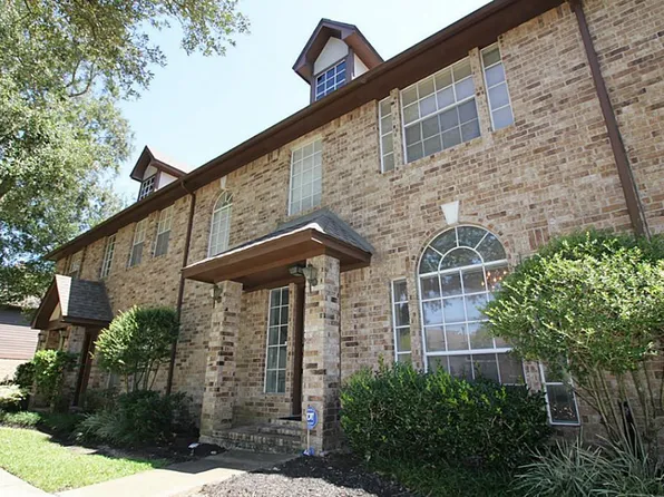 2124 Gemini St, Houston, TX 77058
