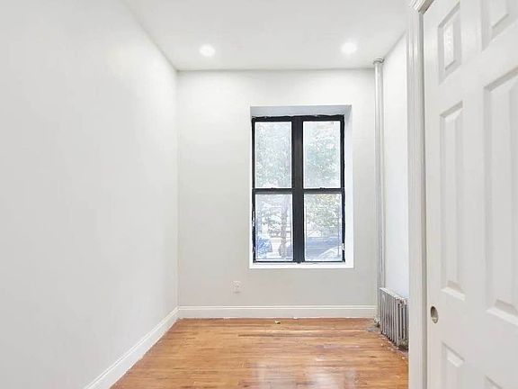 2nd image of 542 W 159th St #5