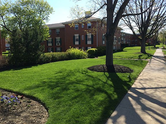 2nd image of 521 Harley Dr APT 10