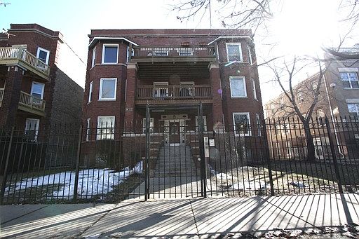 1st image of 4517 N Magnolia Ave #1