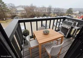 2 bed, 1.0 bath, 750 sqft, $1,300 — Photo 4
