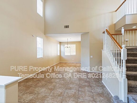 3rd image of 29449 Masters Dr