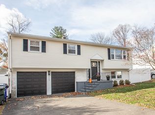 425 Judd St, Fairfield, CT 06824