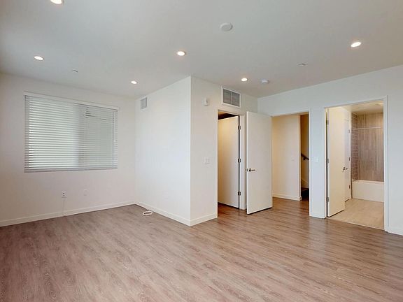 5th image of 2129 El Cajon Blvd