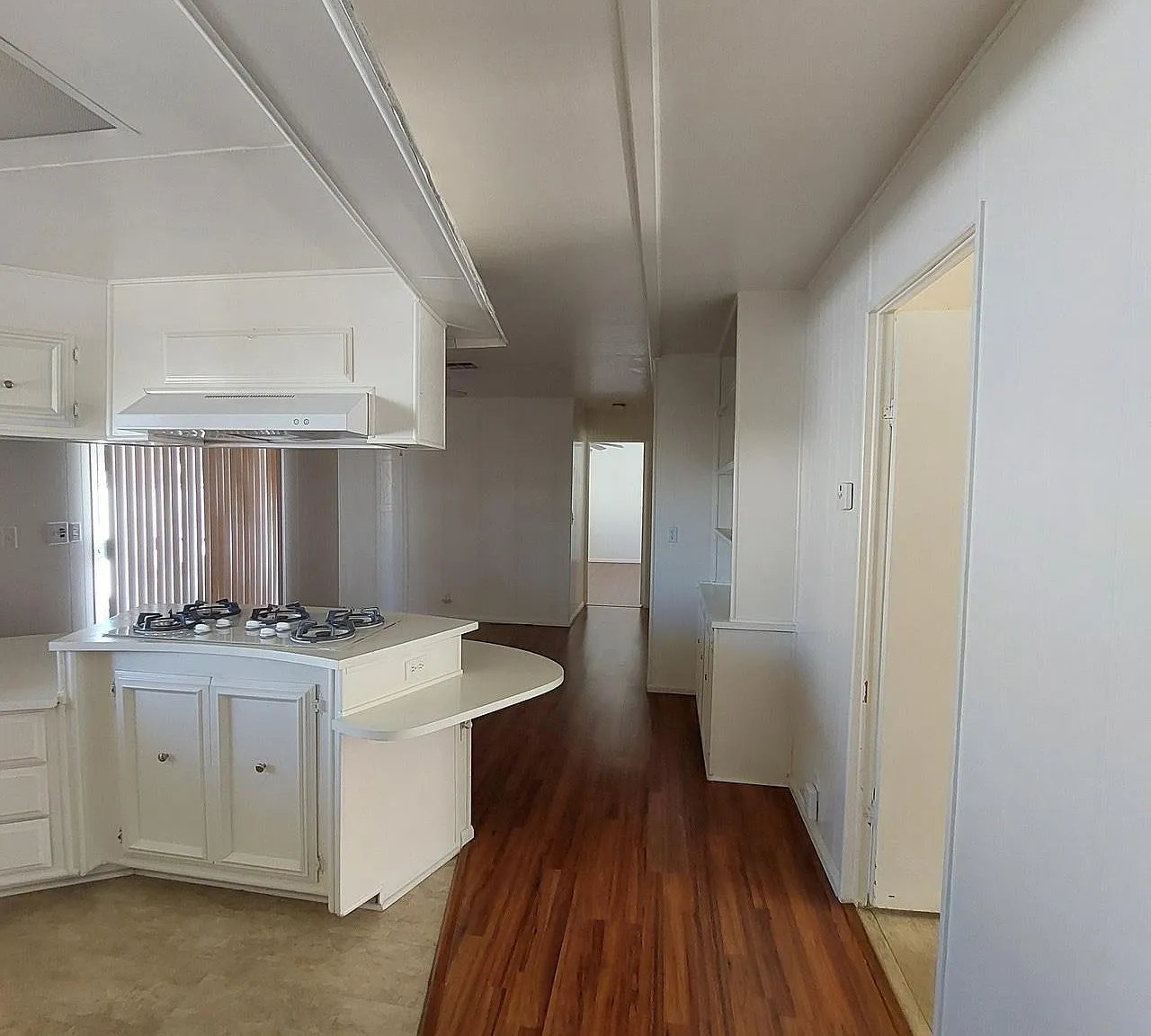 2 bed, 1464 sqft, $2,150 — Photo 4