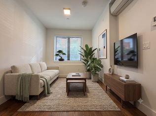 49 Cedar St #1R, Brooklyn, NY 11221