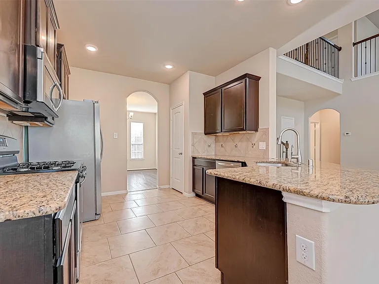 5340 Pointe Spring Xing — Photo 17