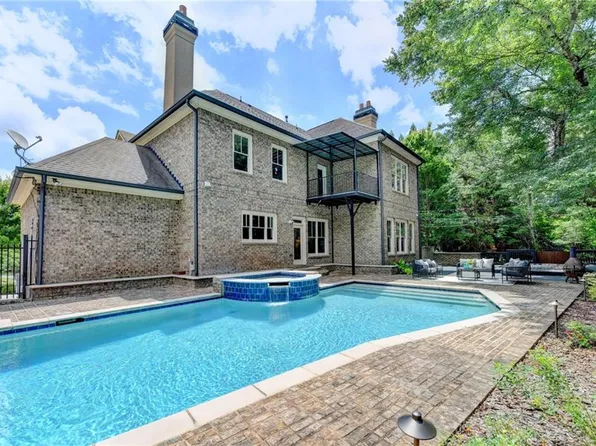 5272 Lacosta Ln, Johns Creek, GA 30022