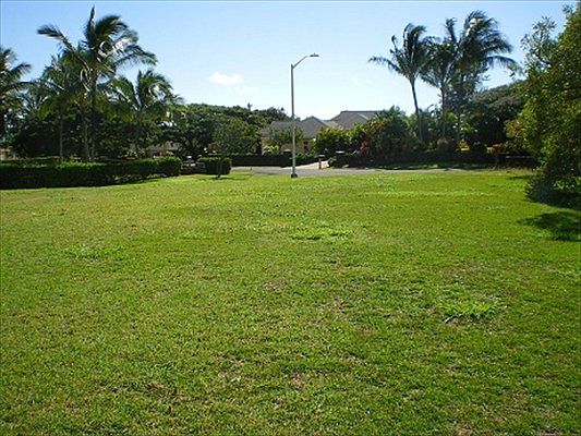 5th image of 3052 Lauae Pl #8