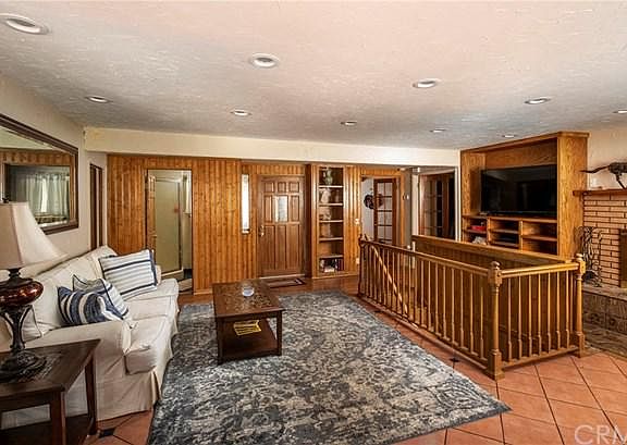 5th image of 31421 Panorama Dr