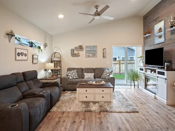 16484 Bassett Dr, La Pine, OR 97739