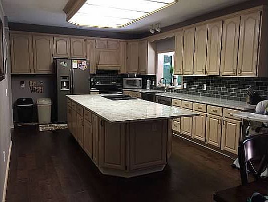 4th image of 17376 Willow Wood Dr