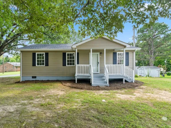 116 Claytor Rd, Brookneal, VA 24528