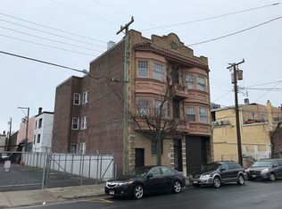 9 N Florida Ave, Atlantic City, NJ 08401