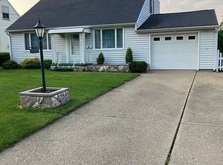 2634 Sundale Rd NW, Massillon, OH 44646