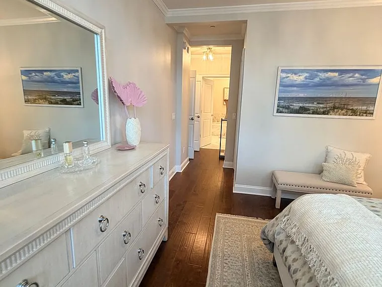 300 Grandview Ct #323 — Photo 29