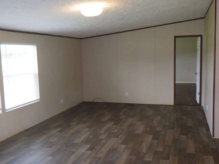 925 Bakers Chapel Rd — Photo 6